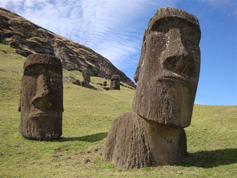 moai easter island statues brief history